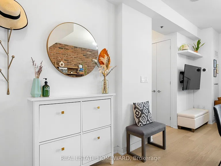 88 Colgate Ave N #501 — Photo 4