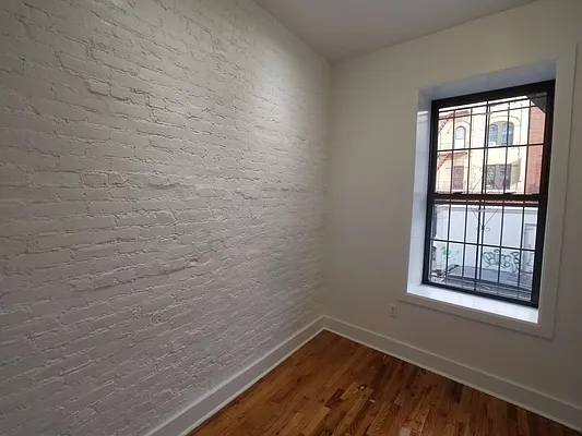 Rented by Compass | media 39