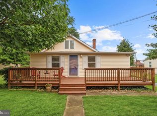 1402 Nancy St, Edgewater, MD 21037