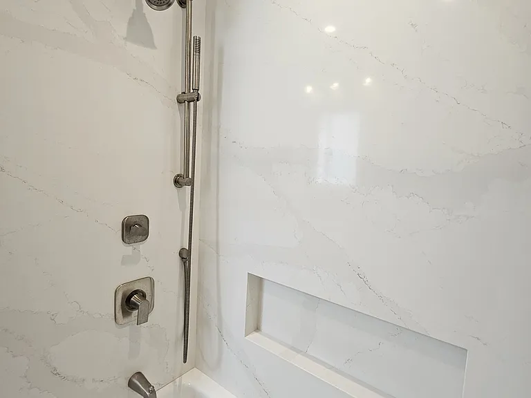 1731 Chapala St #3 — Photo 6