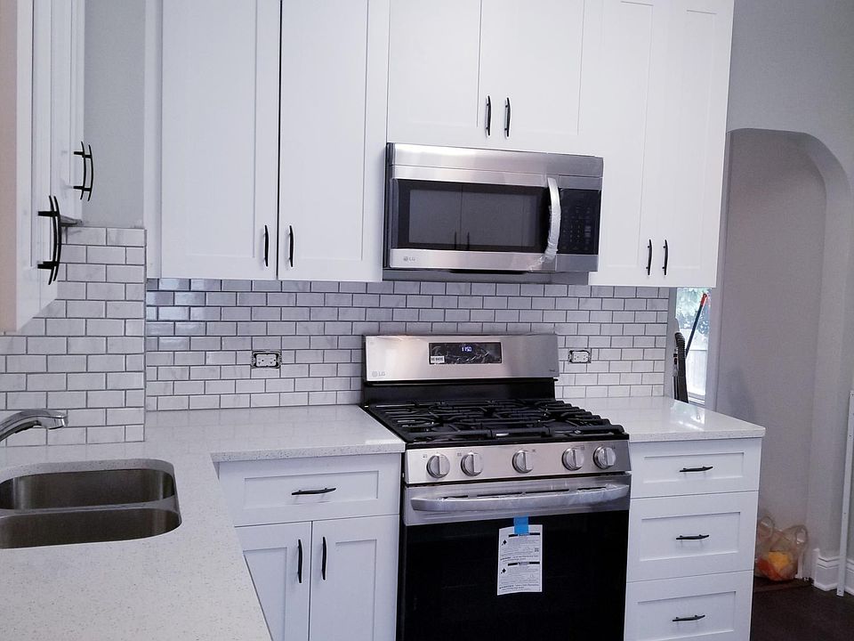 1st image of 1502 Elgin Ave