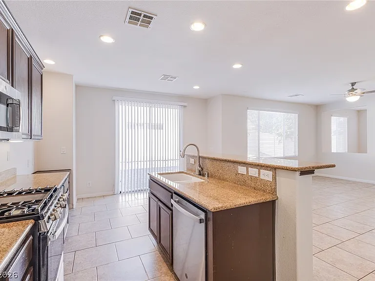 4028 Little Bend Ln — Photo 11