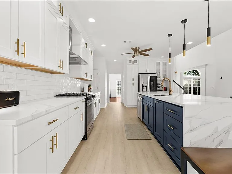 790 Milton Oaks Dr — Photo 22