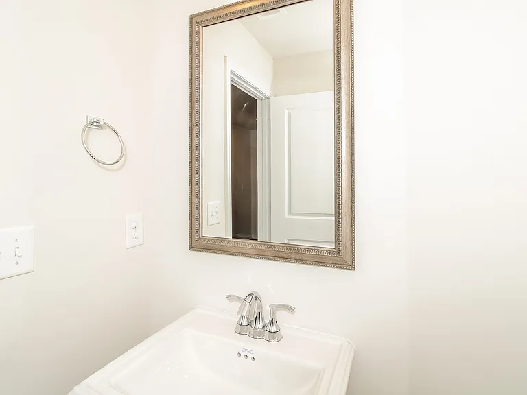 323 Longstone Ct — Photo 9