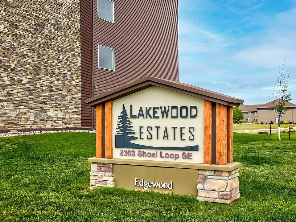 Lakewood Estates Apartments