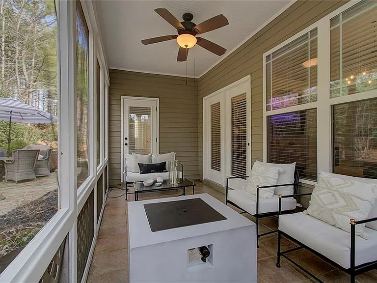3822 Carriage House Dr — Photo 26