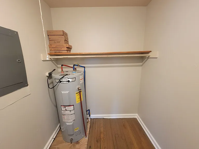2826 Thomas Ln — Photo 21