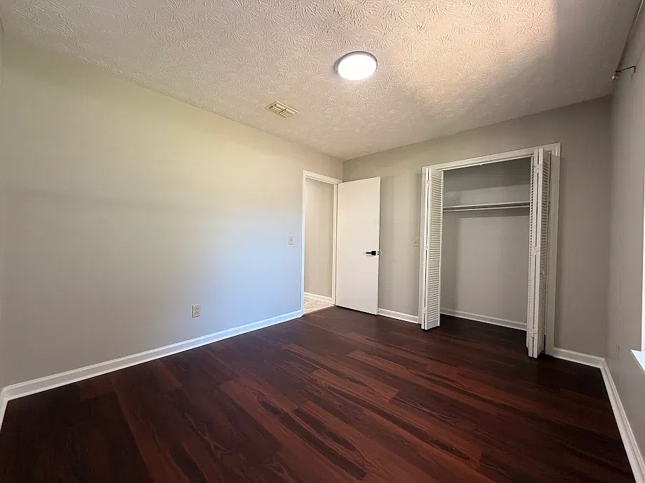 2 bed, 1076 sqft, $1,150 — Photo 4