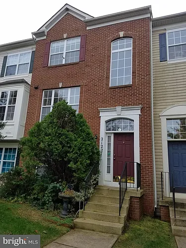 21227 Delevan Way #160 Photo 1