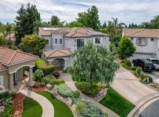 2419 E Soquel Cir, Fresno, CA