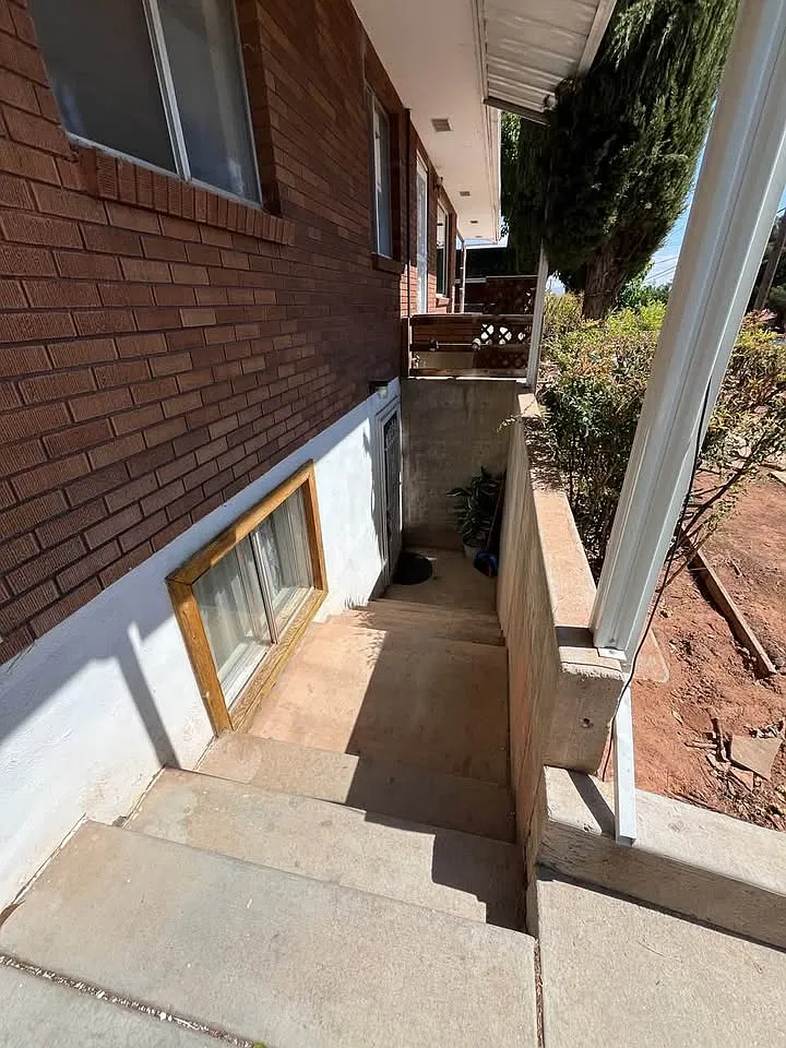 2 bed, 1400 sqft, $1,300 — Photo 2