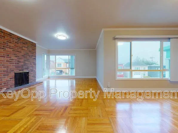 31 Crestline Ave, Daly City, CA 94015
