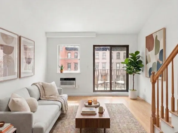 125 Bergen Street image 1 of 16