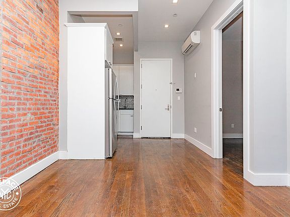 3rd image of 2164 Fulton St #6H