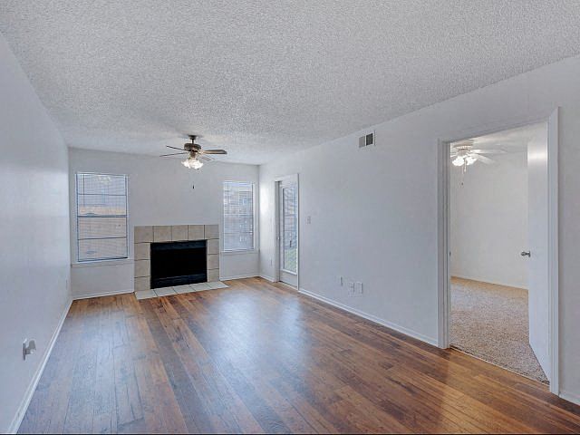 Hardwood Flooring at Jasmine Creek Apartments, Pensacola, FL