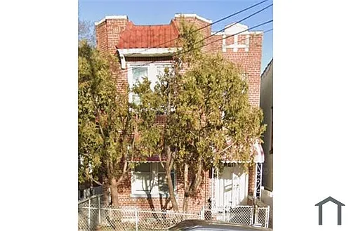 1719 Bussing Ave #1 Photo 1