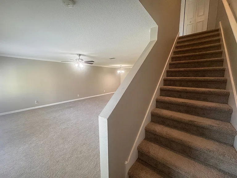 4580 Limerick Dr — Photo 14