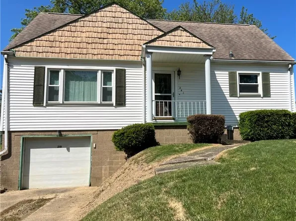 241 Lovers Ln, Steubenville, OH 43953