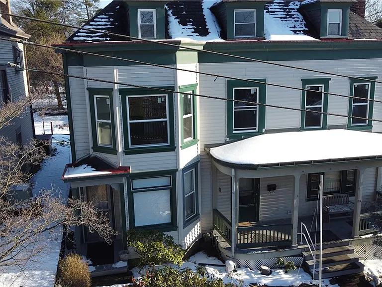 115 Meade Ave — Photo 1