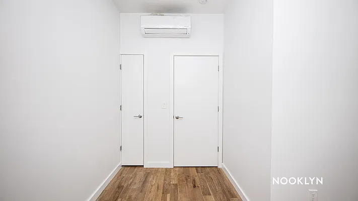 Rented by Nooklyn NYC LLC | media 24