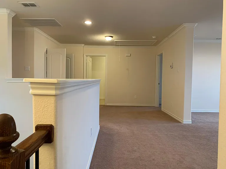 2361 Novin Dr — Photo 18