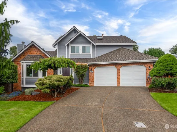 9718 S 205th Court, Kent, WA 98031