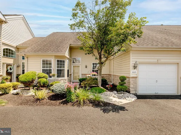 805 Devonshire Ct #58, Warrington, PA 18976