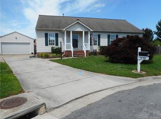 243 Pecan Tree Ter, Colonial Heights, VA 23834
