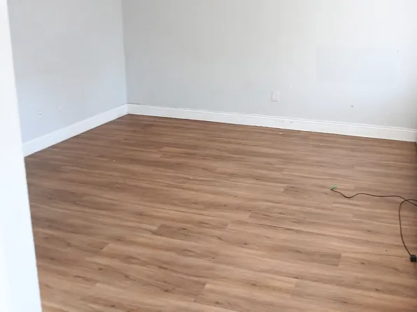 99 Park Ter #2, Bridgeport, CT 06604
