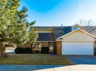 901 Rambling Oaks Dr, Norman, OK 73072