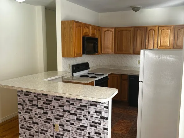 845 Blvd East image 9 of 19