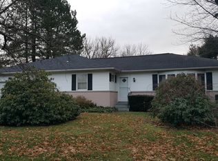 6981 W Lake Rd, Fairview, PA 16415