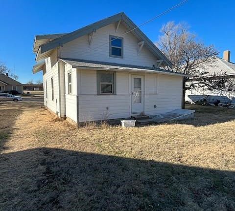 303 N Chicago Ave, Coldwater, KS 67029 | MLS #15003-00237 | Zillow