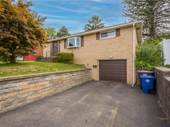 5345 Meadowcrest Rd, Pittsburgh, PA 15236