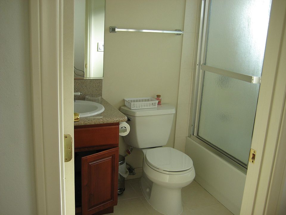 1st image of 11407 Culver Blvd #1