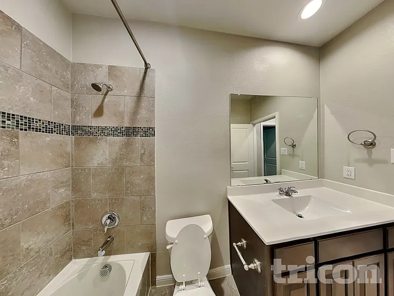 162 Colter Dr — Photo 19