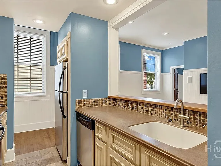 101 W Oglethorpe Ave #307 — Photo 40