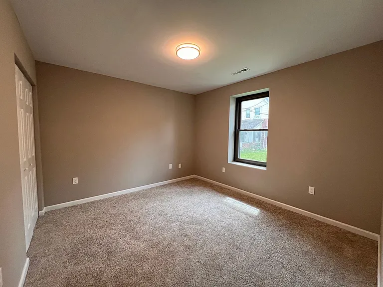 5477 Mauser St #C — Photo 7
