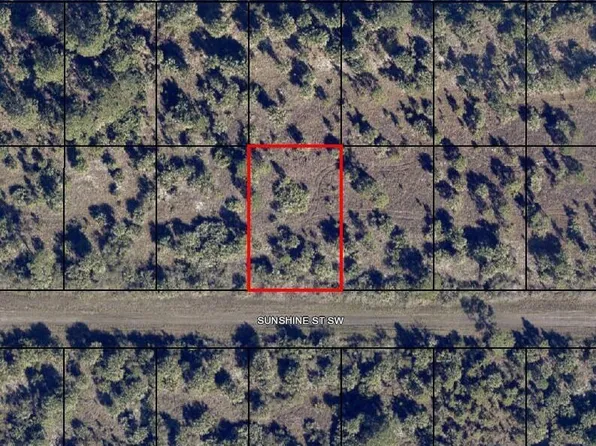 727 Sunshine St SW, Palm Bay, FL 32908