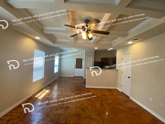 3rd image of 4915 Flipper Dr #4915