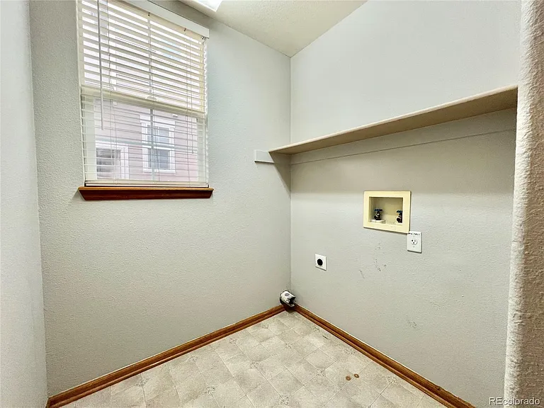 4265 Miners Candle Dr — Photo 21