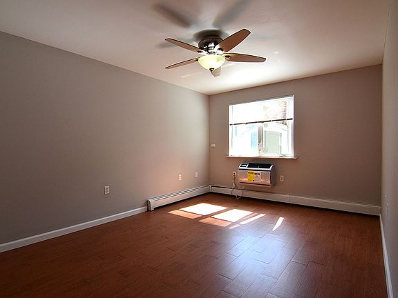 4th image of 167-B 95th St #1