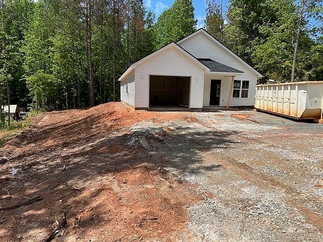 1st image of 1075 E Prince Rd