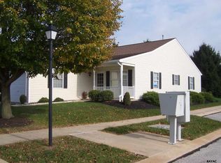 1036 Village Way, York, PA 17404