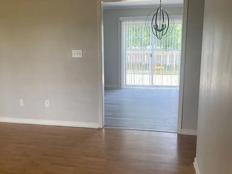 105 Labonte Dr — Photo 6
