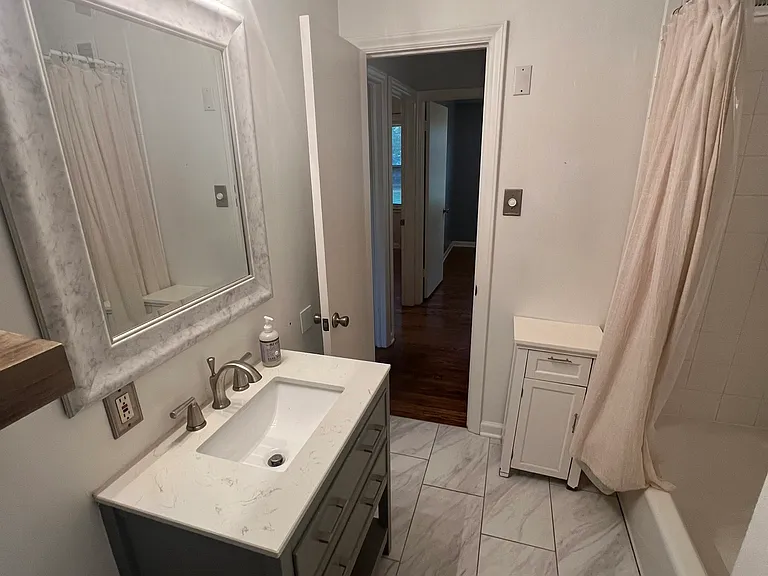 5215 W 76th Ter — Photo 12
