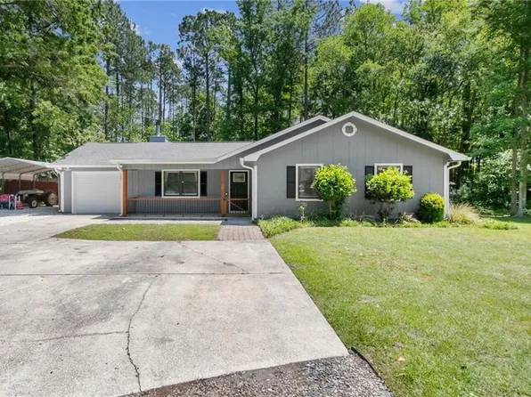 209 Tuscarora Ct, Saint Marys, GA 31558