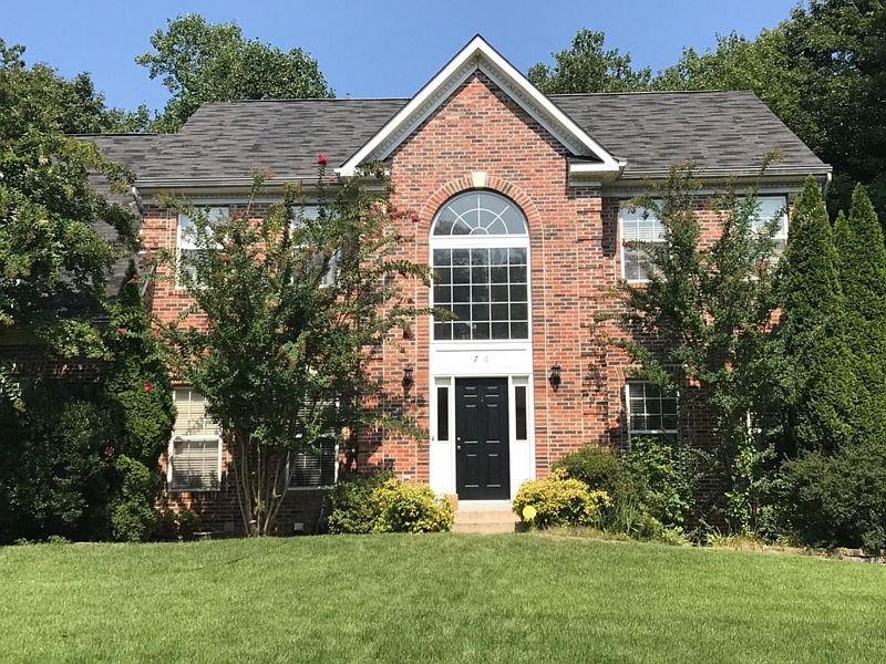 1st image of 76 Crestwood Ln
