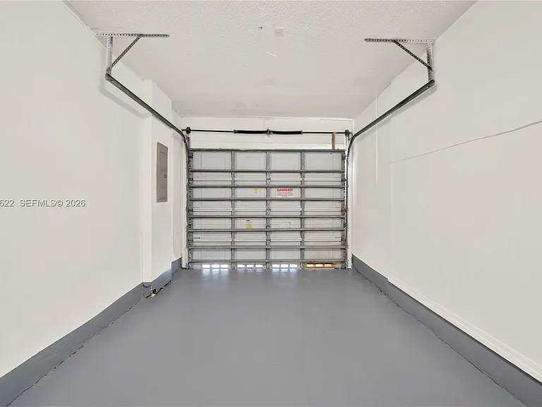 16301 SW 100th Ter — Photo 30