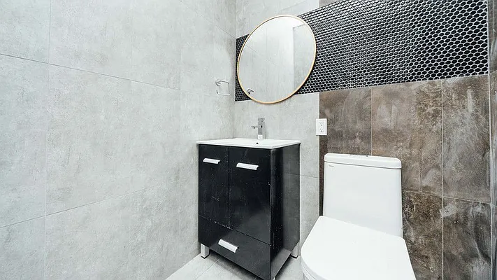 Rented by Nooklyn NYC LLC | media 52